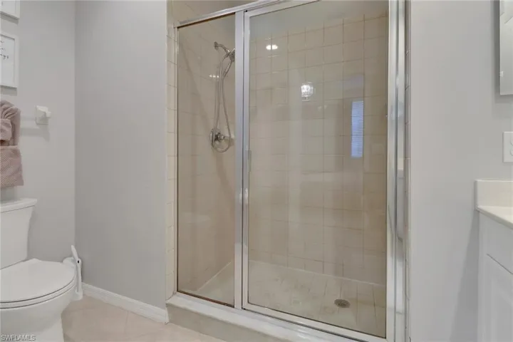 3289  Lindsey  LN, Naples, FL 34109
