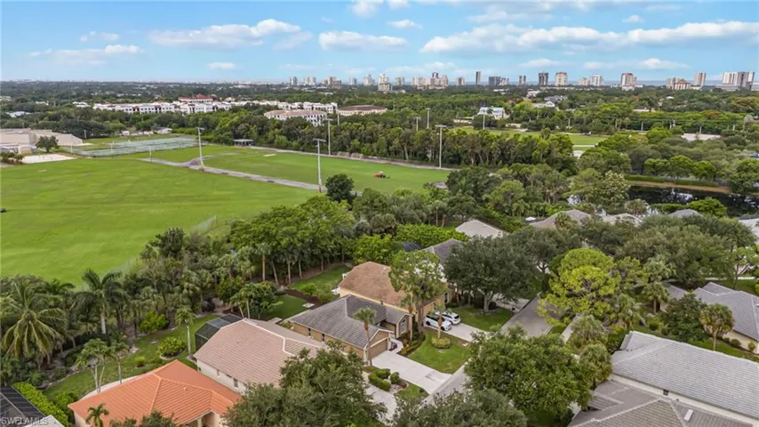 6477 Autumn Woods Blvd, Naples, Florida 34109