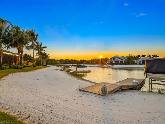 10570  Via Torino  WAY, Miromar Lakes, FL 33913