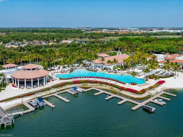 10570  Via Torino  WAY, Miromar Lakes, FL 33913