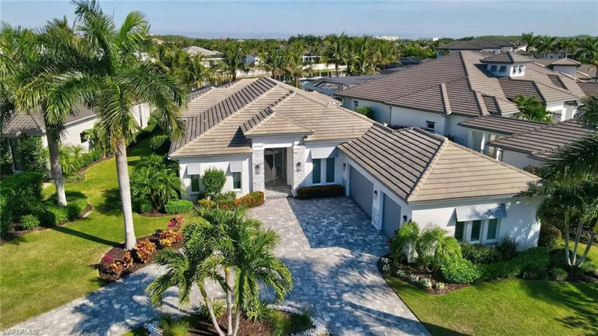 10570  Via Torino  WAY, Miromar Lakes, FL 33913