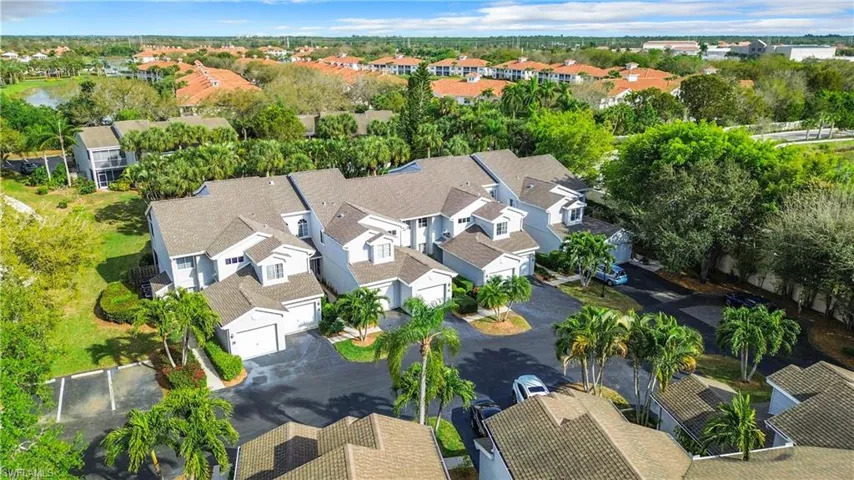2860 Citrus Lake Dr R-202, Naples, Florida 34109