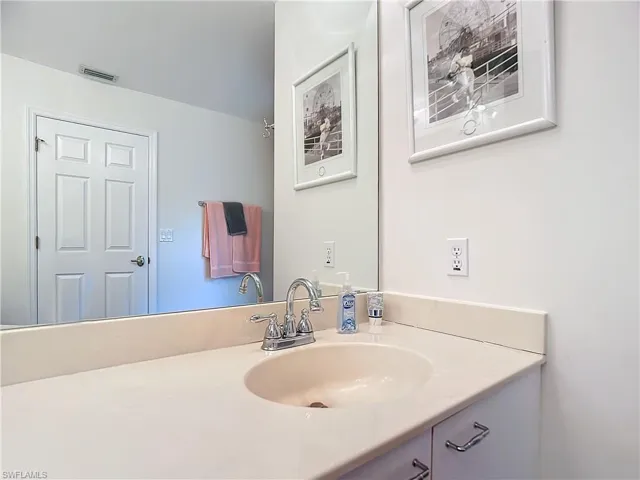 2860 Citrus Lake Dr R-202, Naples, Florida 34109