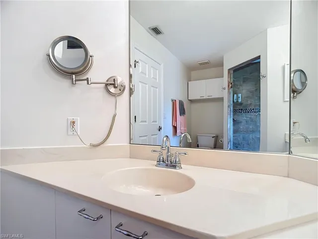 2860 Citrus Lake Dr R-202, Naples, Florida 34109