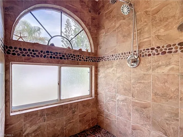 2860 Citrus Lake Dr R-202, Naples, Florida 34109