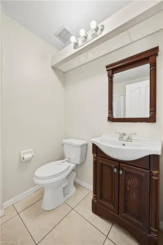 2370 31st AVE NE, NAPLES FL 34120