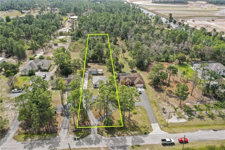 2370 31st AVE NE, NAPLES FL 34120