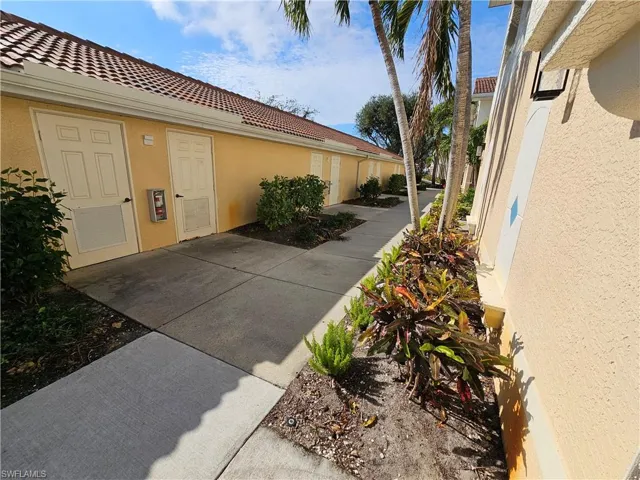 3013 Driftwood Way # 2907, Naples Fl 34109