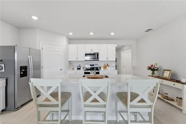 20337 Camino Torcido Loop, North Fort Myers, Florida 33917