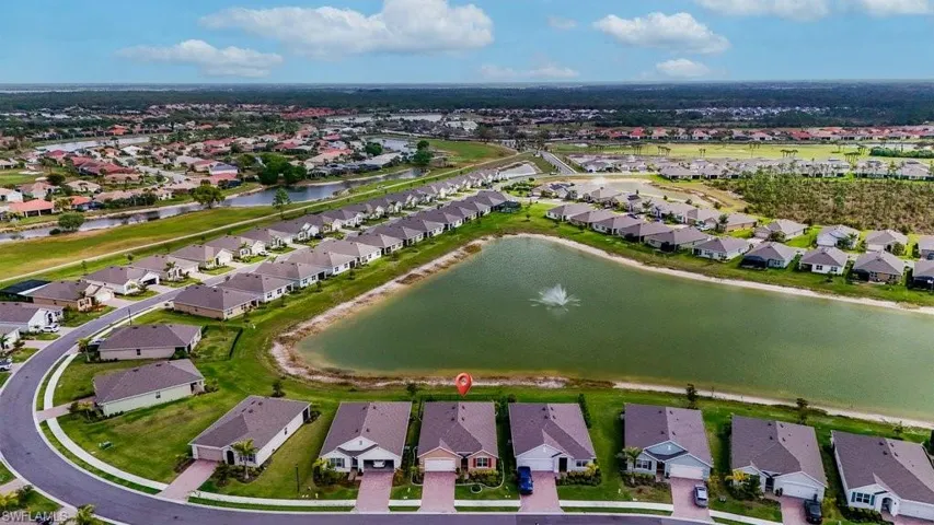 20337 Camino Torcido Loop, North Fort Myers, Florida 33917