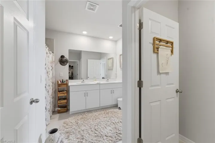 20337 Camino Torcido Loop, North Fort Myers, Florida 33917