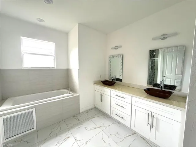 401 Prospect Ave, Lehigh Acres, Florida 33972
