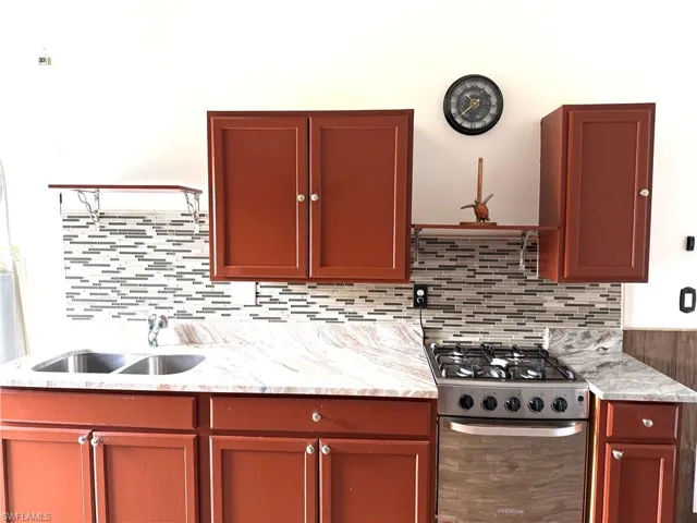 401 Prospect Ave, Lehigh Acres, Florida 33972