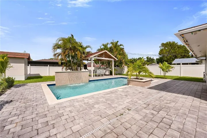 4949  22nd SW PL, Naples, FL 34116