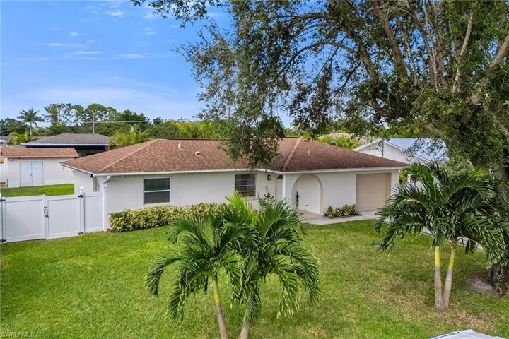 4949  22nd SW PL, Naples, FL 34116