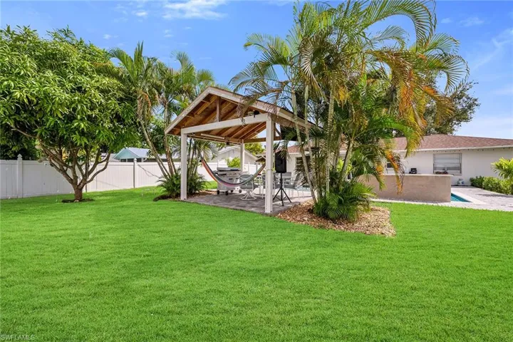 4949  22nd SW PL, Naples, FL 34116