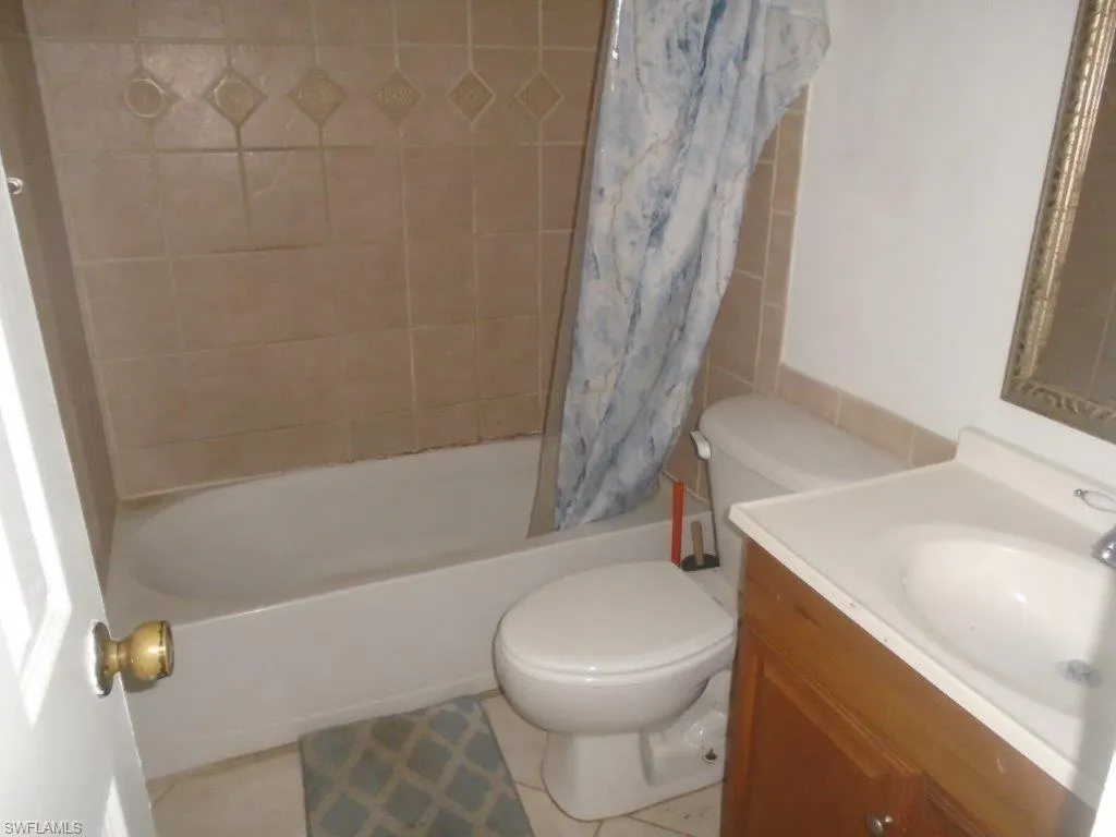 2119 Hibiscus RD, Fort Myers, FL 33905,225055592