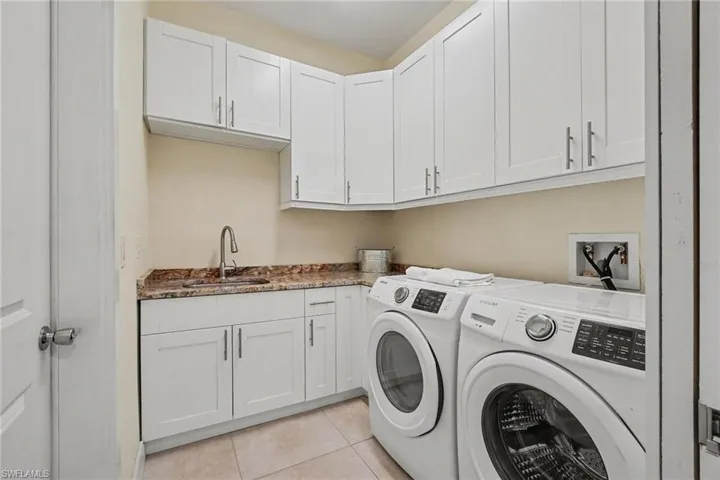 618 Sw 31st Ter, Cape Coral, Florida 33914