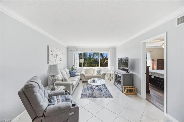 1010 Manatee Rd B304, Naples, Florida 34114