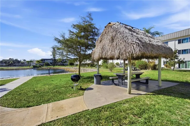 1010 Manatee Rd B304, Naples, Florida 34114