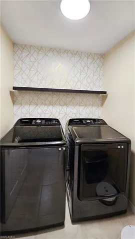 480 Windermere Dr, Lehigh Acres Fl 33972