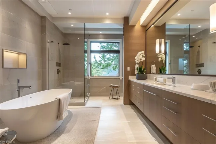 Photos are of a similar home by builder and are for illustrative purposes only. Optional finishes for bathrooms.