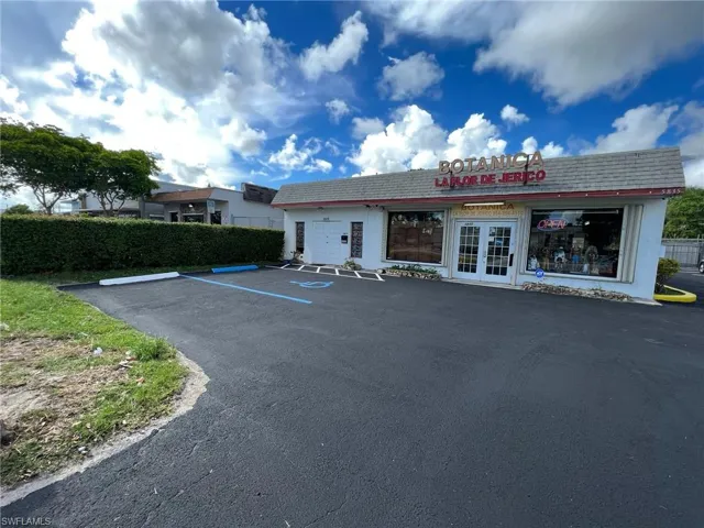 5835-5837  Johnson  ST, Hollywood, FL 33021