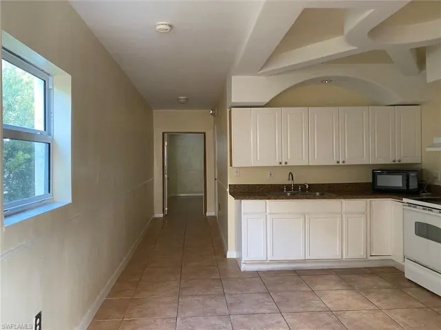 5835-5837  Johnson  ST, Hollywood, FL 33021