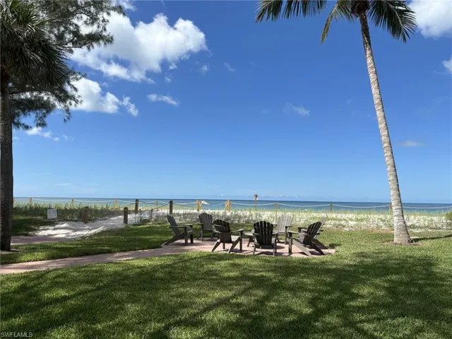 Moorings Residence Beach