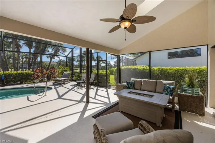 Oversized Lanai
