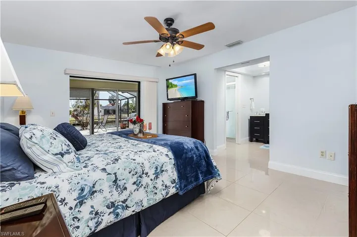 618 W Archer Pkwy, Cape Coral, Florida 33904