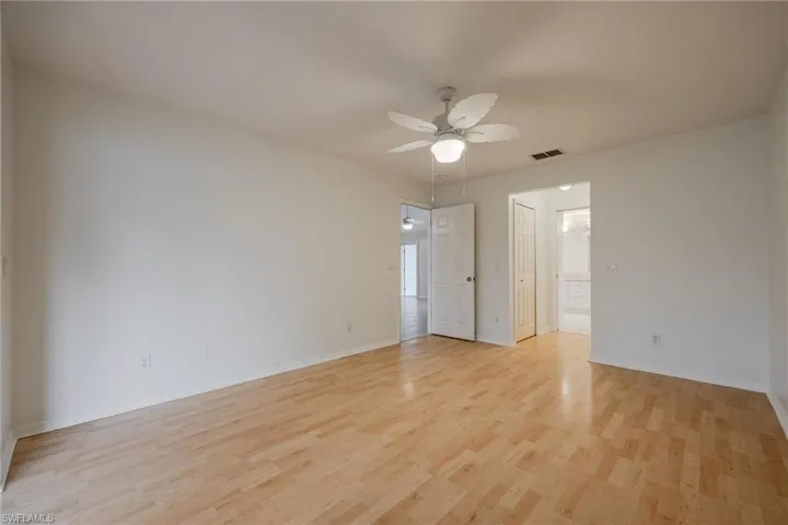 1323 Se 21st Ave, Cape Coral Fl 33990