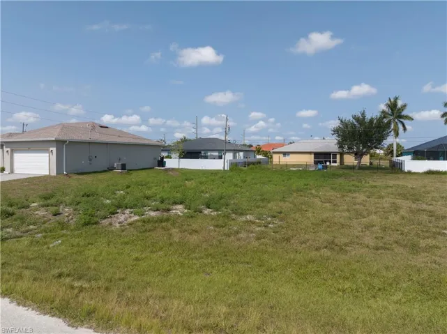 2732 Ne 6th Pl, Cape Coral Fl 33909