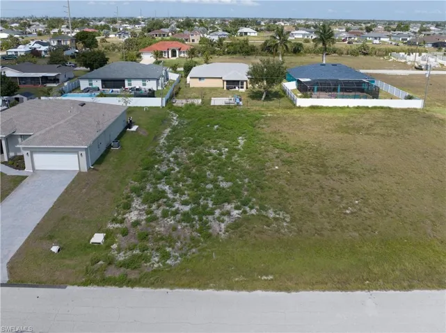 2732 Ne 6th Pl, Cape Coral Fl 33909