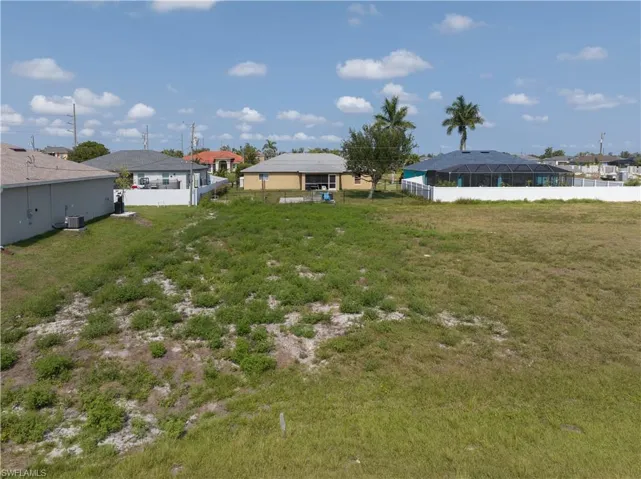 2732 Ne 6th Pl, Cape Coral Fl 33909