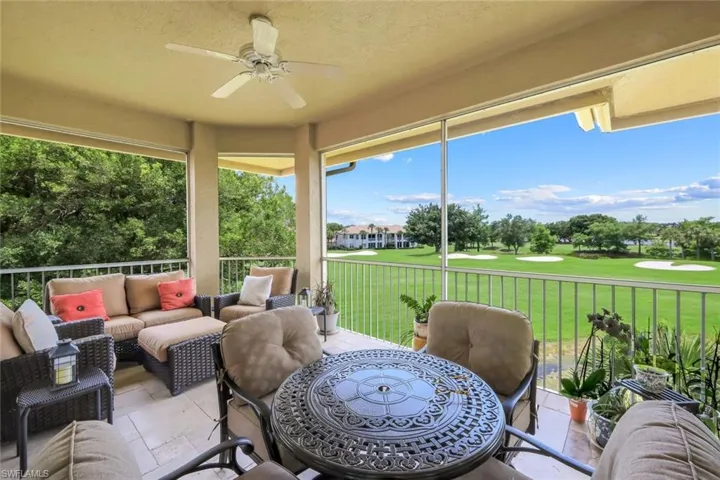 1895  Les Chateaux  BLVD, Naples, FL 34109