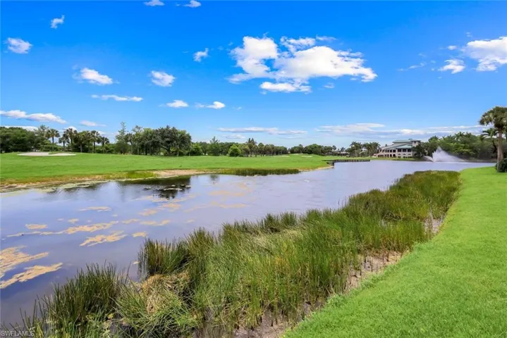 1895  Les Chateaux  BLVD, Naples, FL 34109