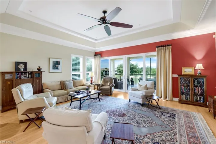 1895  Les Chateaux  BLVD, Naples, FL 34109