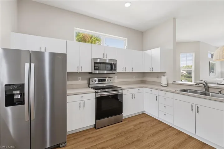 3442 Pointe Creek Ct 201, Bonita Springs, Florida 34134