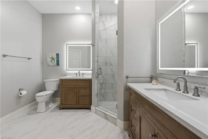 3442 Pointe Creek Ct 201, Bonita Springs, Florida 34134