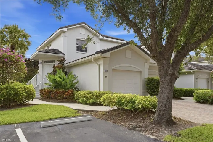 3442 Pointe Creek Ct 201, Bonita Springs, Florida 34134