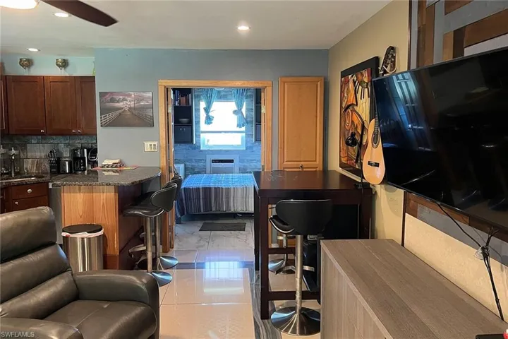 240 Collier Blvd H8, Marco Island, Florida 34145