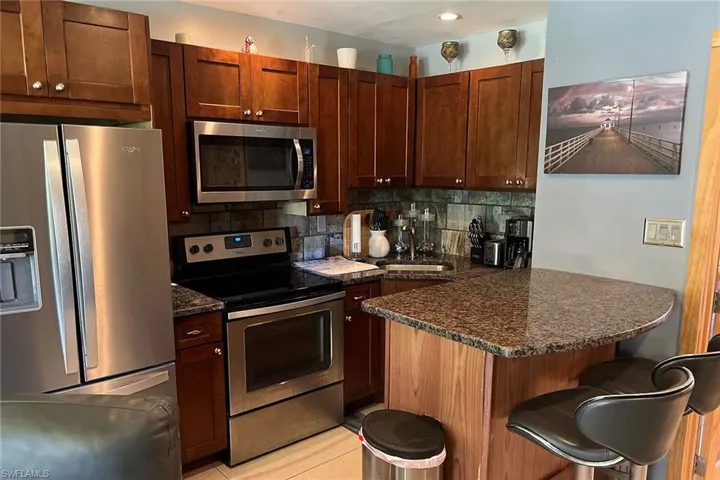 240 Collier Blvd H8, Marco Island, Florida 34145