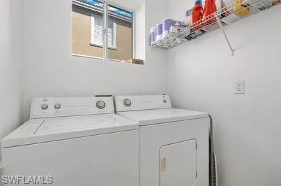 17529  Laurel Grove  CT, Fort Myers, FL 33967