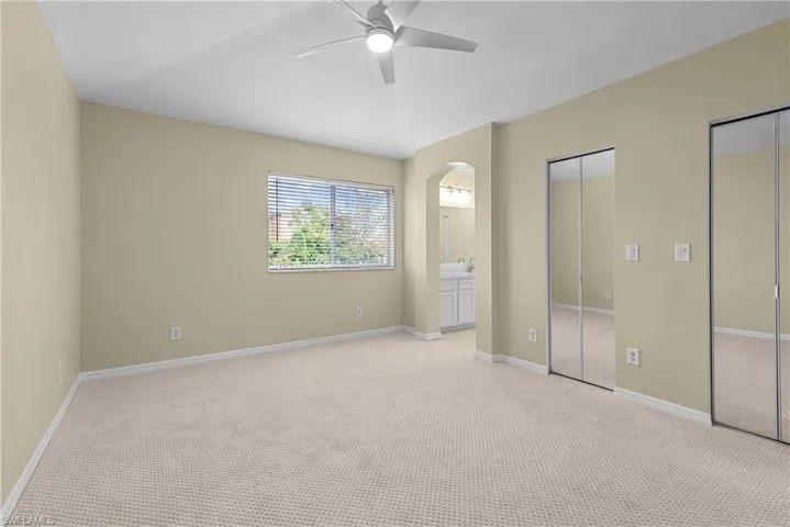 9555  Roundstone  CIR, Fort Myers, FL 33967