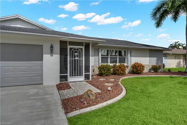 3722 Se 6th Ave, Cape Coral, Florida 33904