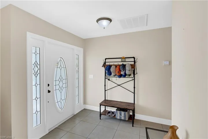 3722 Se 6th Ave, Cape Coral, Florida 33904