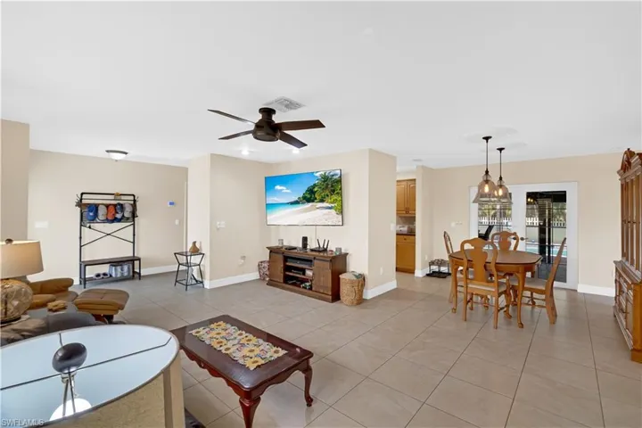 3722 Se 6th Ave, Cape Coral, Florida 33904