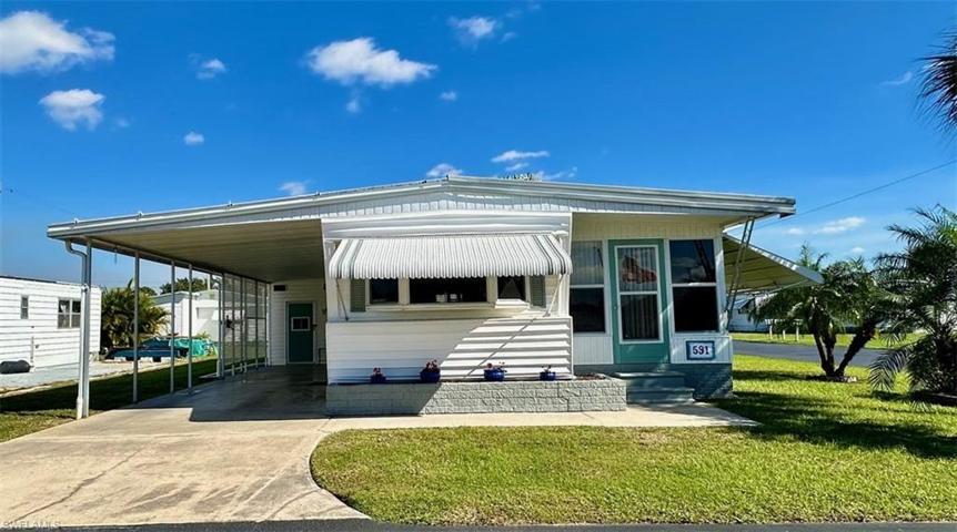 Gorgeous fully-furnished, meticulously maintained home with no storm damage.
