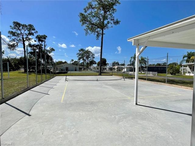 Pickleball has become a favorite activity in Lazy Days.